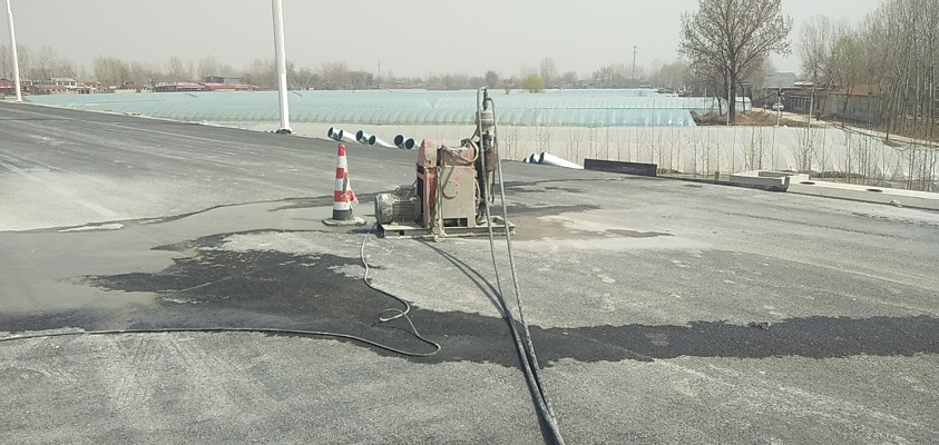 大关道路回填土下沉注浆